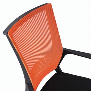 Офисное кресло Brabix Balance MG-320 (с подлокотниками, комбинированное черное/оранжевое) в Петрозаводске - предосмотр 3