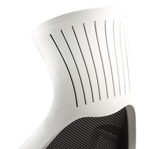 Кресло компьютерное Brabix Premium Genesis EX-517 (пластик белый, ткань/экокожа/сетка черная) в Петрозаводске - предосмотр 7