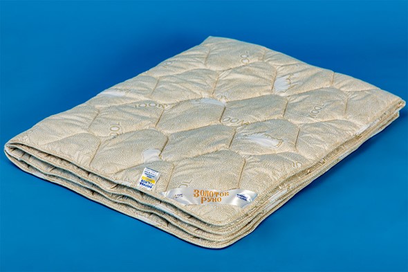 Одеяло всесезонное полутороспальное Золотое Руно в Петрозаводске - изображение